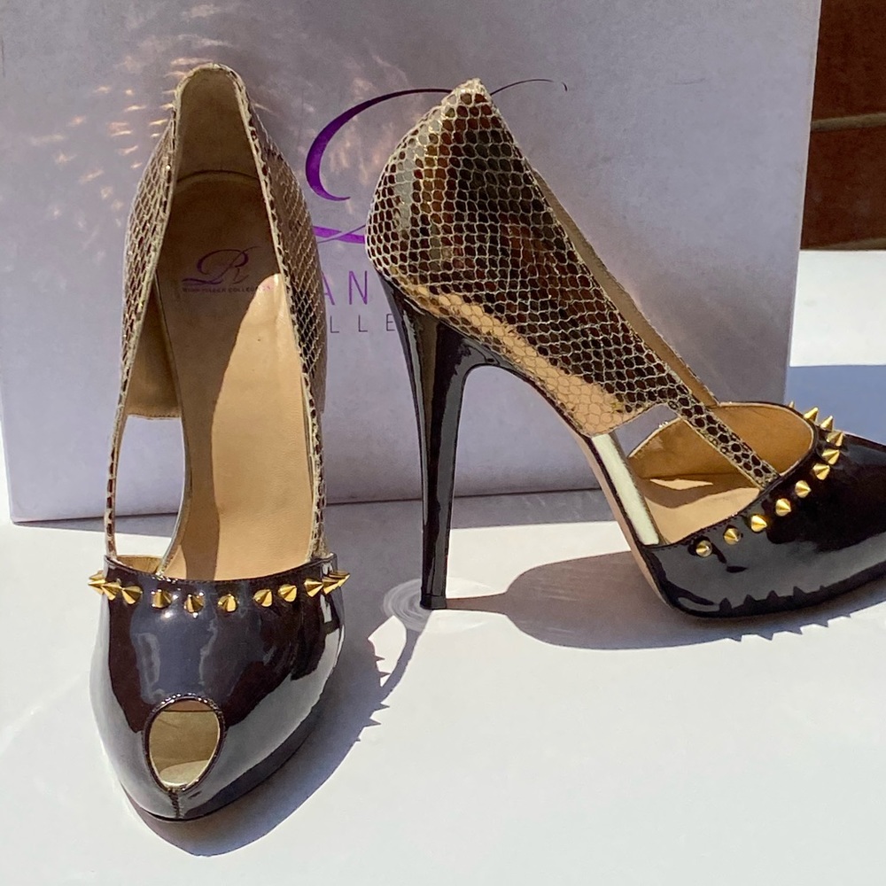 Ryan Haber peep toe spiked pump